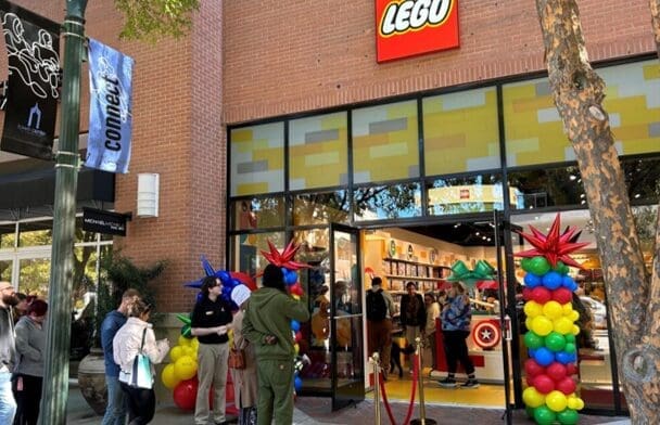 LEGO Store opening in Virginia Beach