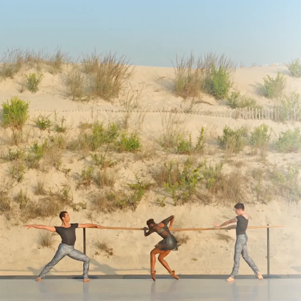 Janusphere Dance Company at the Ballet on the Beach Dance Festival