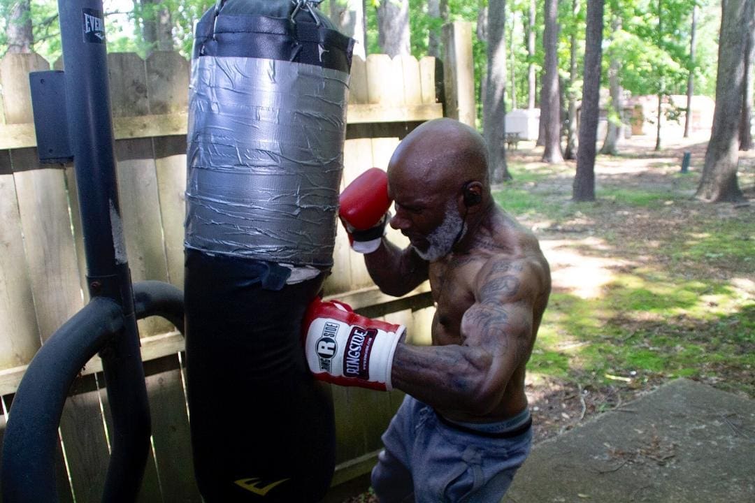 Carl Parker boxing