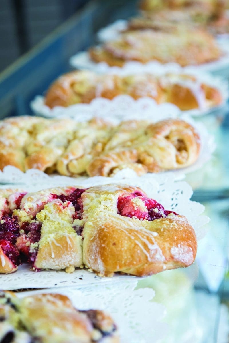 Plaza Bakery, best bakeries Virginia Beach