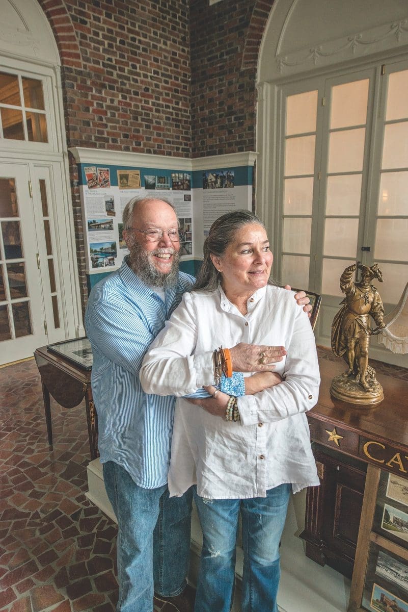 Cavalier Hotel, Virginia Beach couple