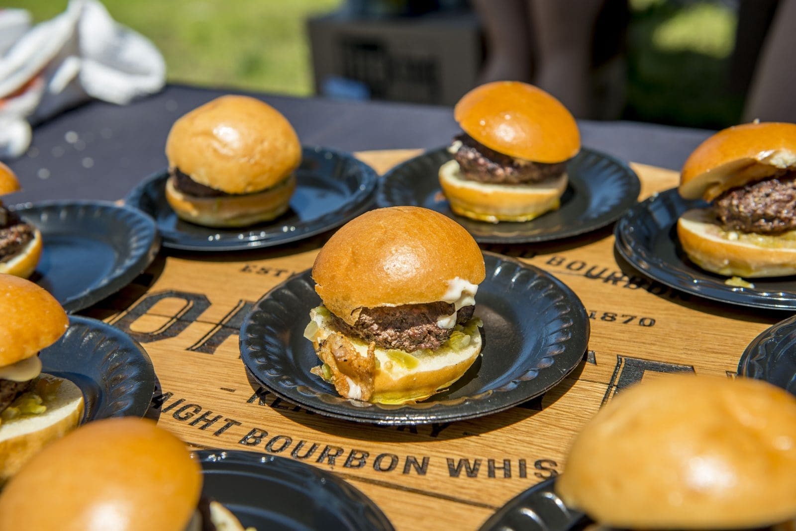 CoVa Battle of the Burgers