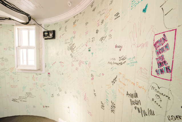middle ground lighthouse graffiti